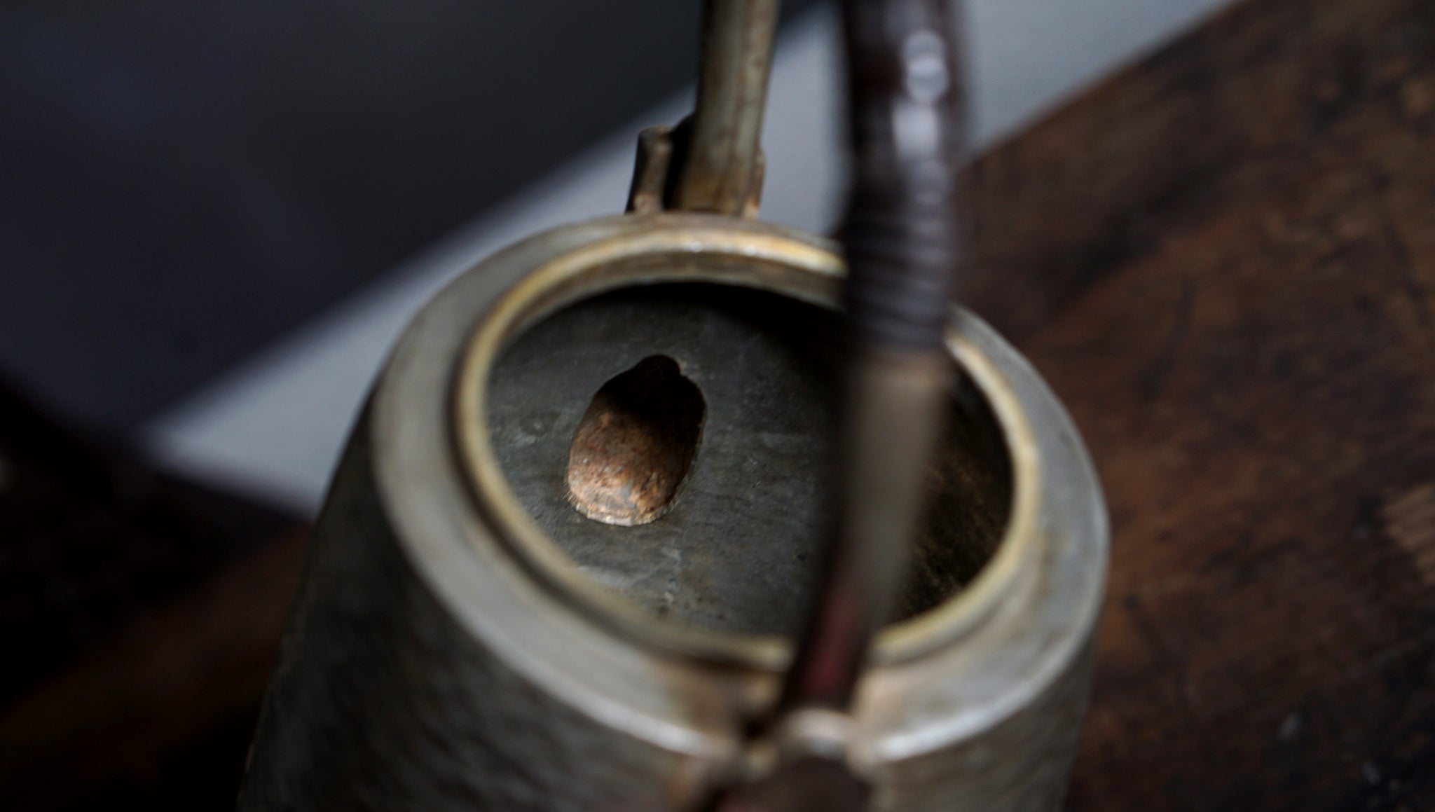 1083 本錫 銚子 1対 未使用 1083 本錫 銚子 1対 未使用 1083 本錫 銚子