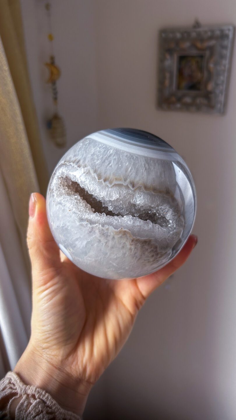 笑口メノウのスフィアたち アゲート - Amrita ✧ Crystal