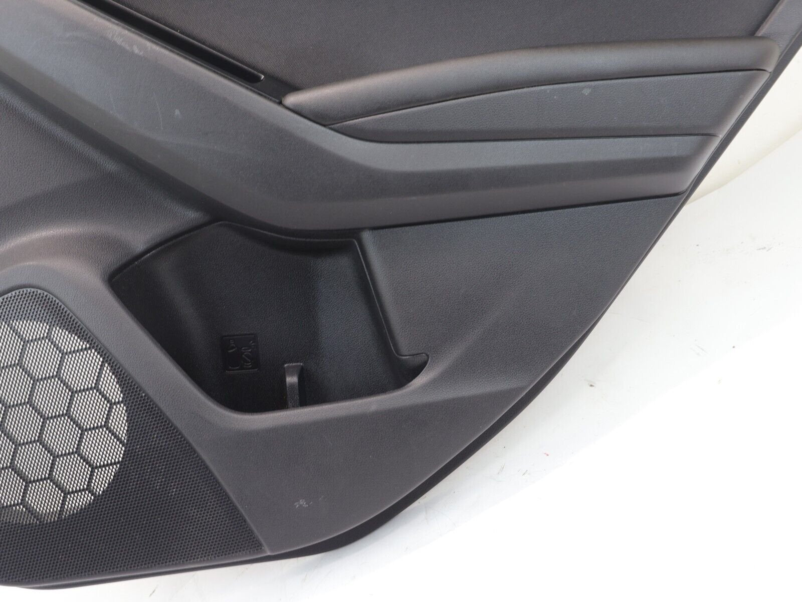 24451-009jpg_508635e7-bb6a-