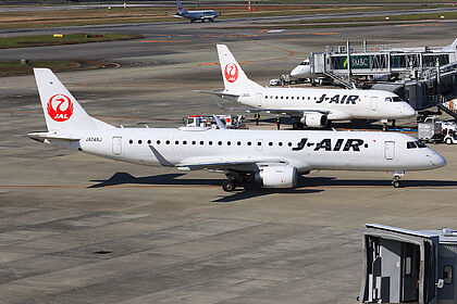 JA248J J-Air Embraer ERJ-190 | Planespotters.net