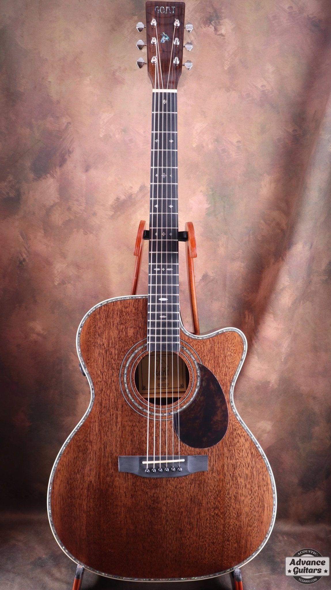 HOLD)GA01RM アンプ不要！エフェクター内蔵ギター♬