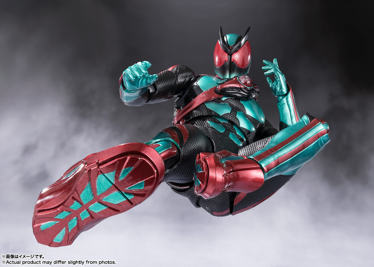 t273BANDAI SHFiguarts 仮面ライダー 赤と青フィギュアセット