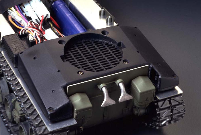 タミヤ1/16M4シャーマン コンピューターコントロールタンクキット説明