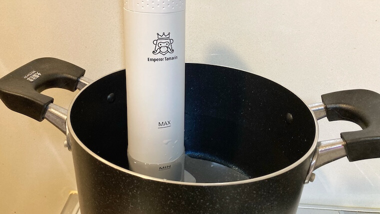 レビュー【低温調理器エンペラータマリン】1200Wのハイパワー&自立