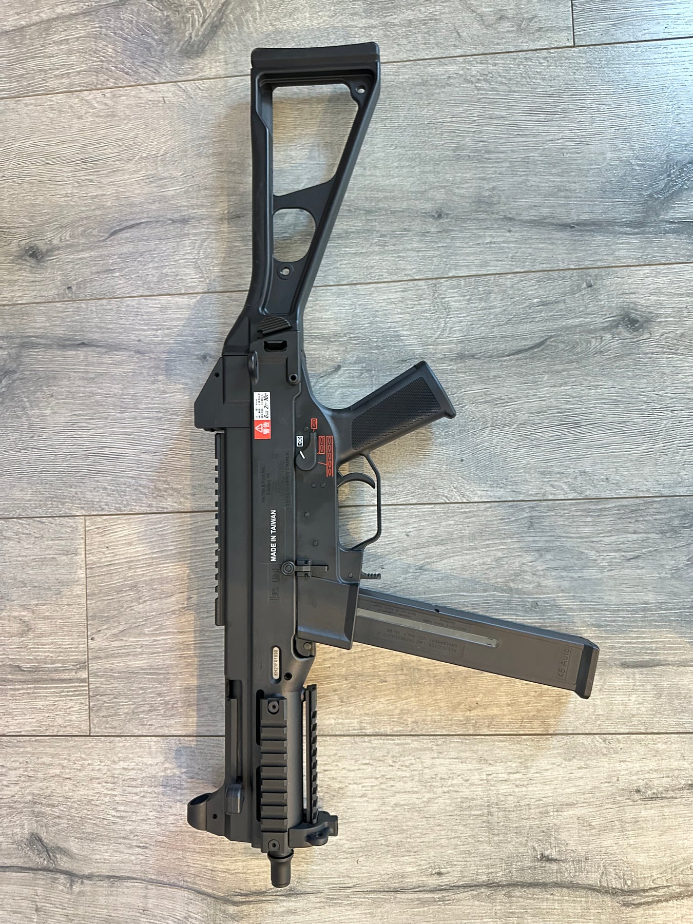 7CD21A5C-204F-401E-B1D2-