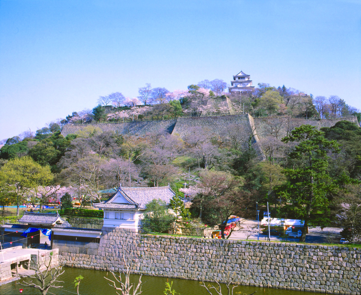 丸亀城 | ニッポン旅マガジン