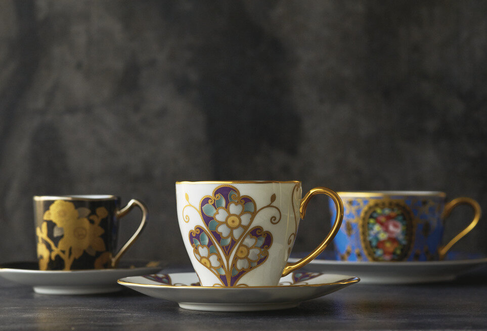 オマージュ コレクション コーヒーカップ&ソーサー(色絵金彩菫文