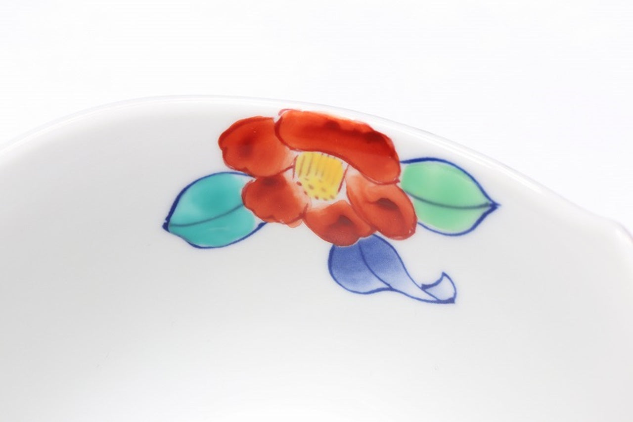 カフェ用品 「コーヒー碗 金彩 椿 木箱付」 金龍窯 江口天童 有田焼