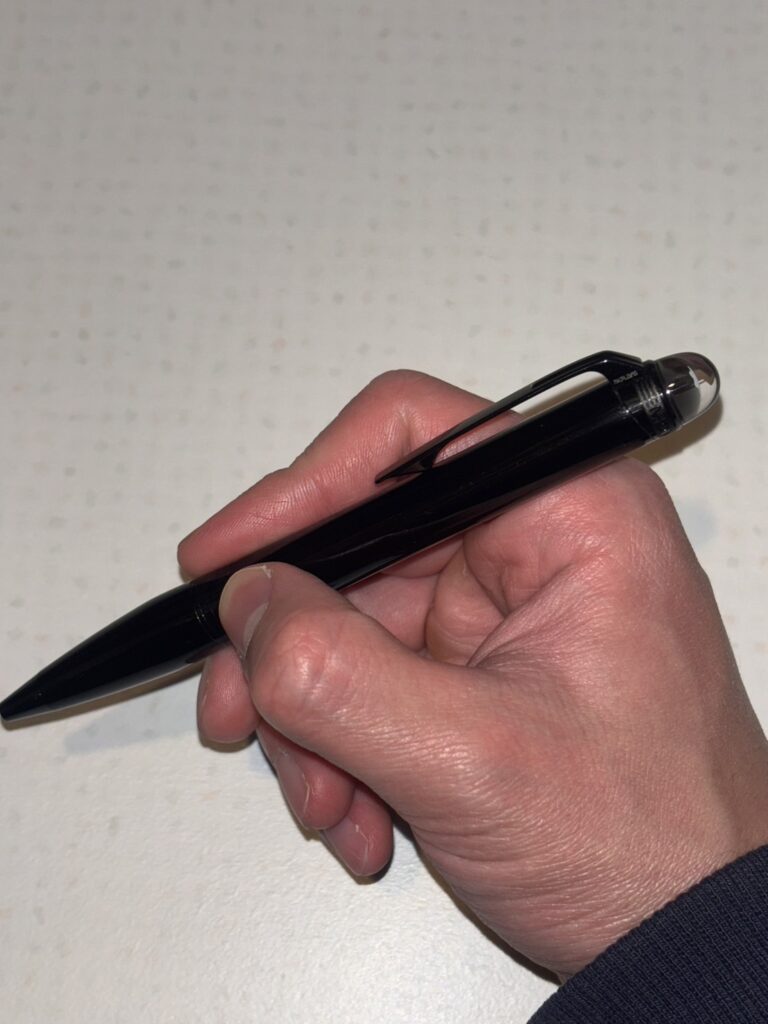 モンブランボールペンブラックコスモスを使用した感想！ | ファースト