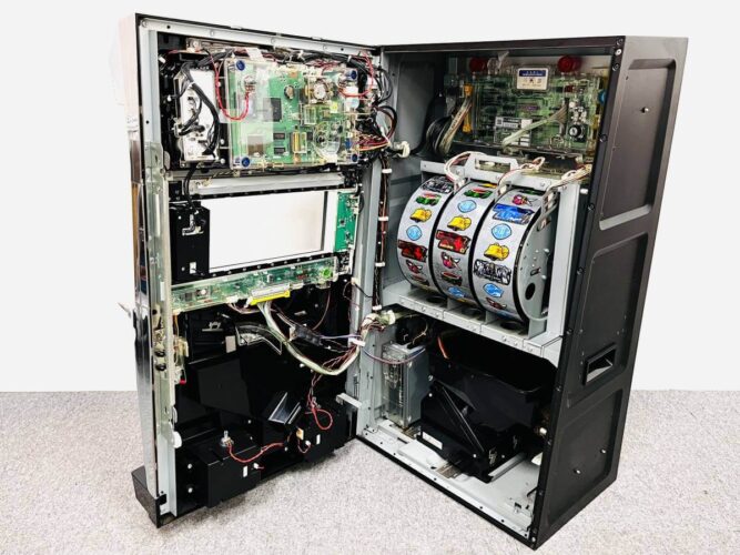 tarou 頭文字D、BLACK LAGOON2実機 BLACK LAGOON 2 スロット実機