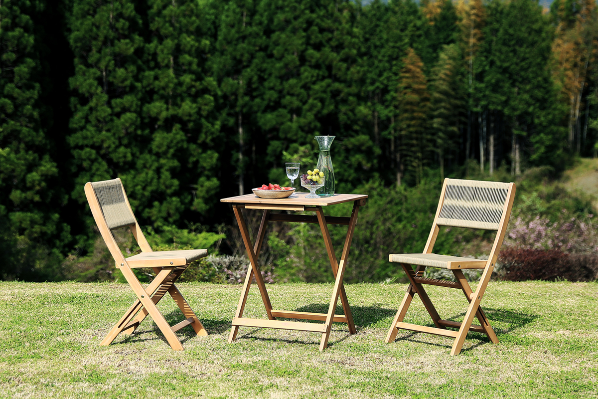 メルン テーブルセット(T:W58×D58)(C:W42.5×D52)税込￥36,000 | 高野