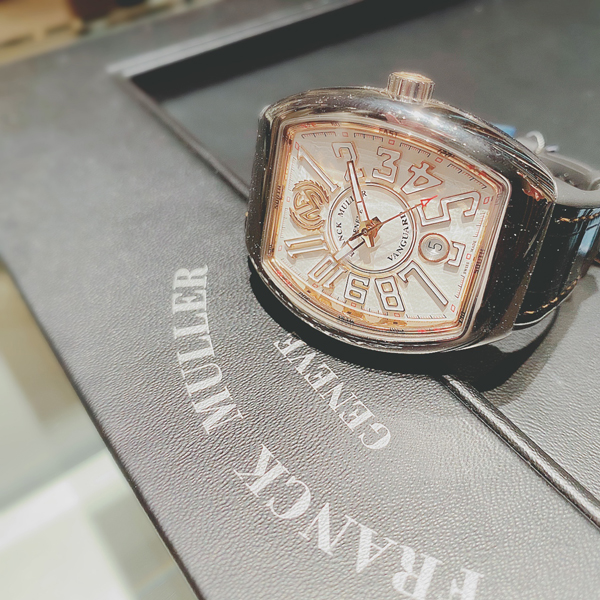 フランク ミュラー〉ヴァンガード V41 限定モデル | 宝飾時計専門店