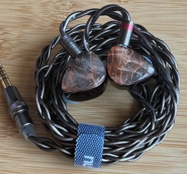 DUNU DaVinci 有線イヤホン DUNU DaVinci レビュー：人気な理由も