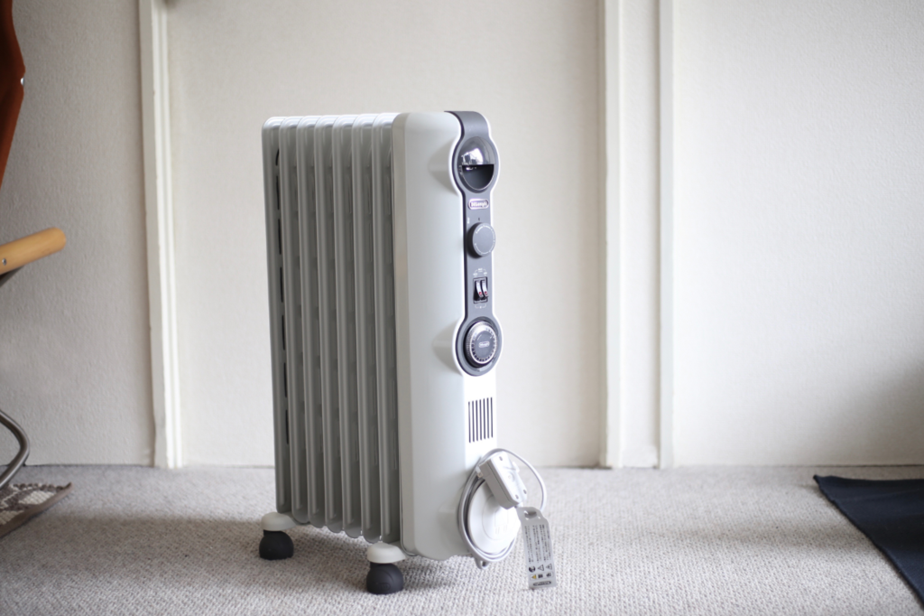 DeLonghi HJ0812 GRAY デロンギ オイルヒーター DeLonghi デロンギ