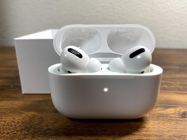 AirPods Proには5つの型番あり！性能の違いや見分け方を解説｜TagaPods