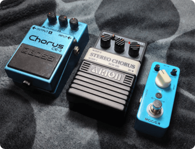 ソリッドギターなのにセミアコのような音が出せる ARION ステレオ