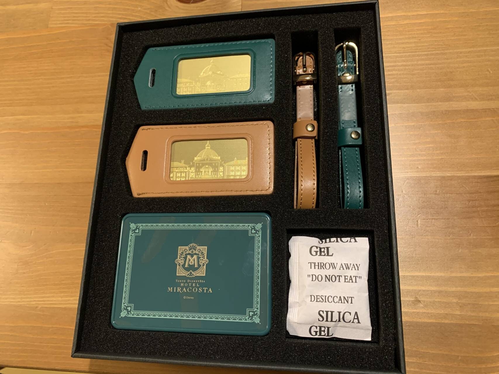 ホテルミラコスタ スイートルーム特典 限定トランプ＆ラゲッジタグ2つ