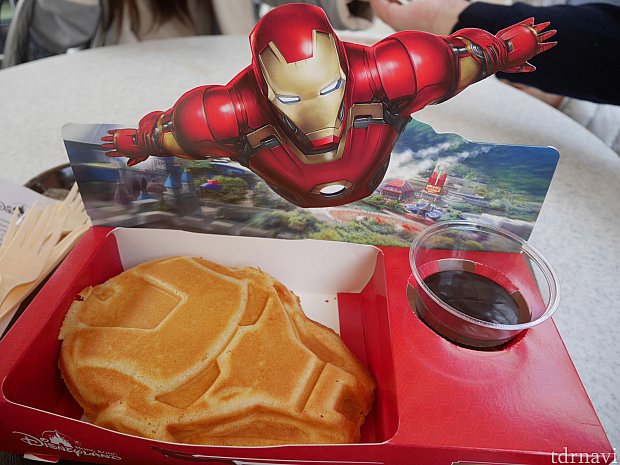 上海ディズニー限定 アイアンマン ポップコーンバケット ここは無難に