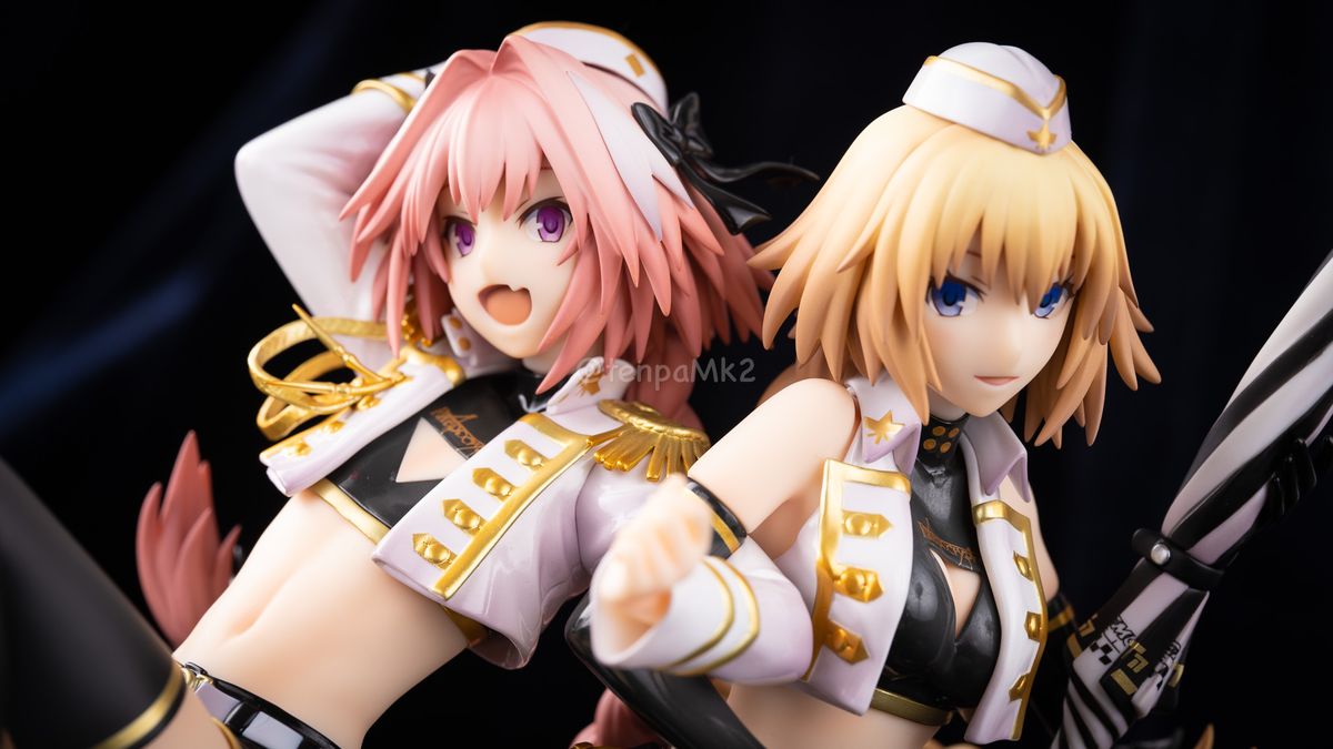 plusone-jeanne-and-astolfo-