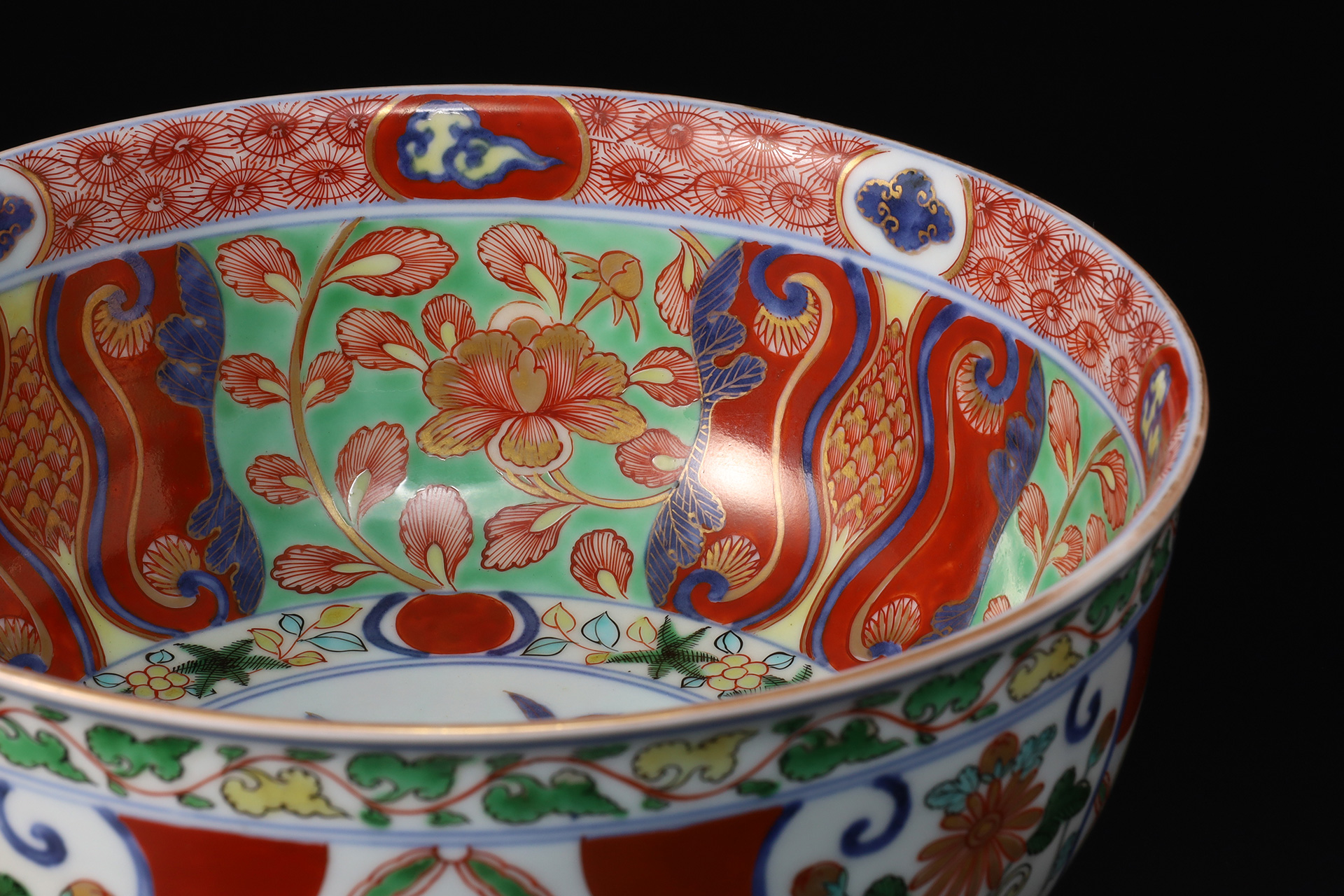 古伊万里献上手深皿金蘭手山水窓絵鉢