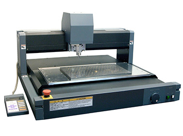 大型卓上金属彫刻機／切削機ME-675Pro｜彫刻機のテクノロジック