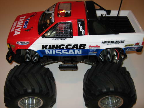 NISSA KING CAB KING CAB BODY TAMIYA HARD BODY AND ROLL BAR – Team