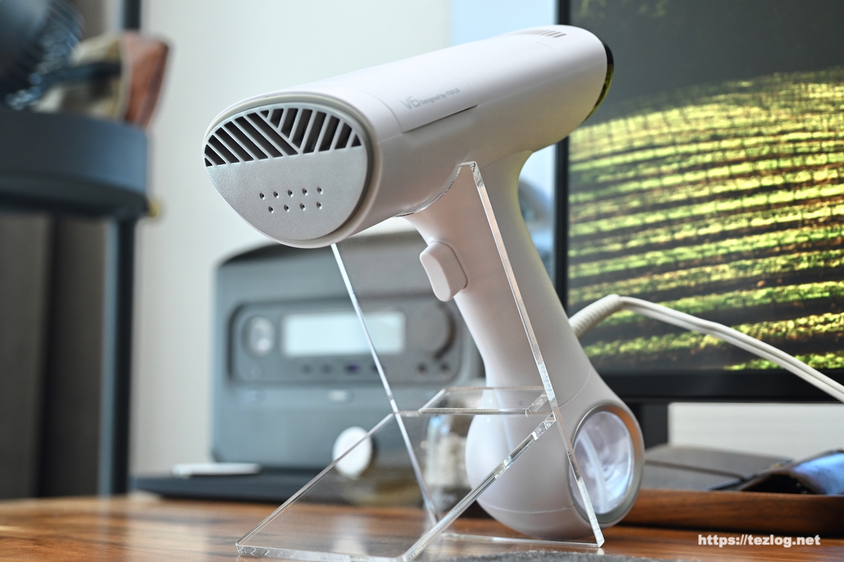 便利な吸着式衣類スチーマー！Morus V6 レビュー。シワ伸ばしから