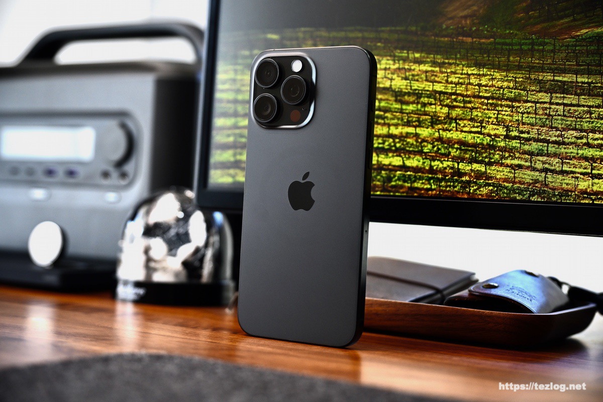 美品】 iPhone 15 Pro ブラックチタニウム 256GB iPhone 15 pro 256GB