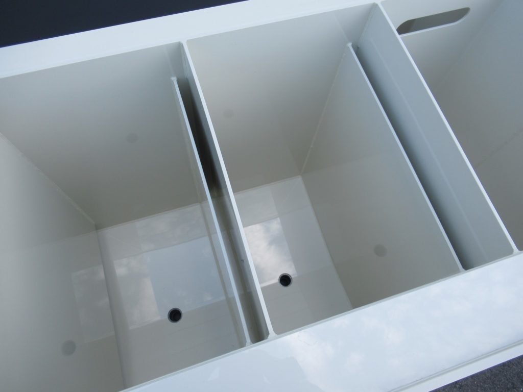 PVC製 沈殿槽(濾過槽) | 大阪のプラスチック加工は株式会社テクト