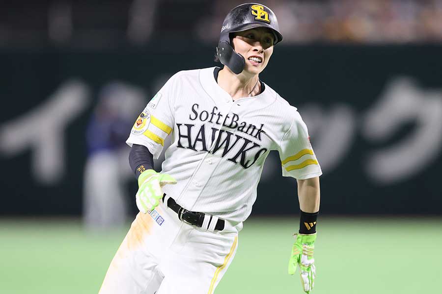 9回表「終わったと…」 悲鳴が大歓声に変わる3秒間 周東佑京の超絶