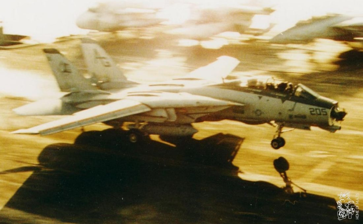 F-14 Pilot explains how he was able to land his Tomcat aboard USS
