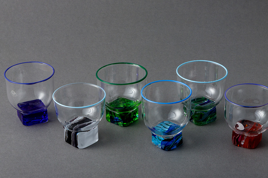 魅惑的なガラスの世界 – 大槻洋介 || THE COVER NIPPON