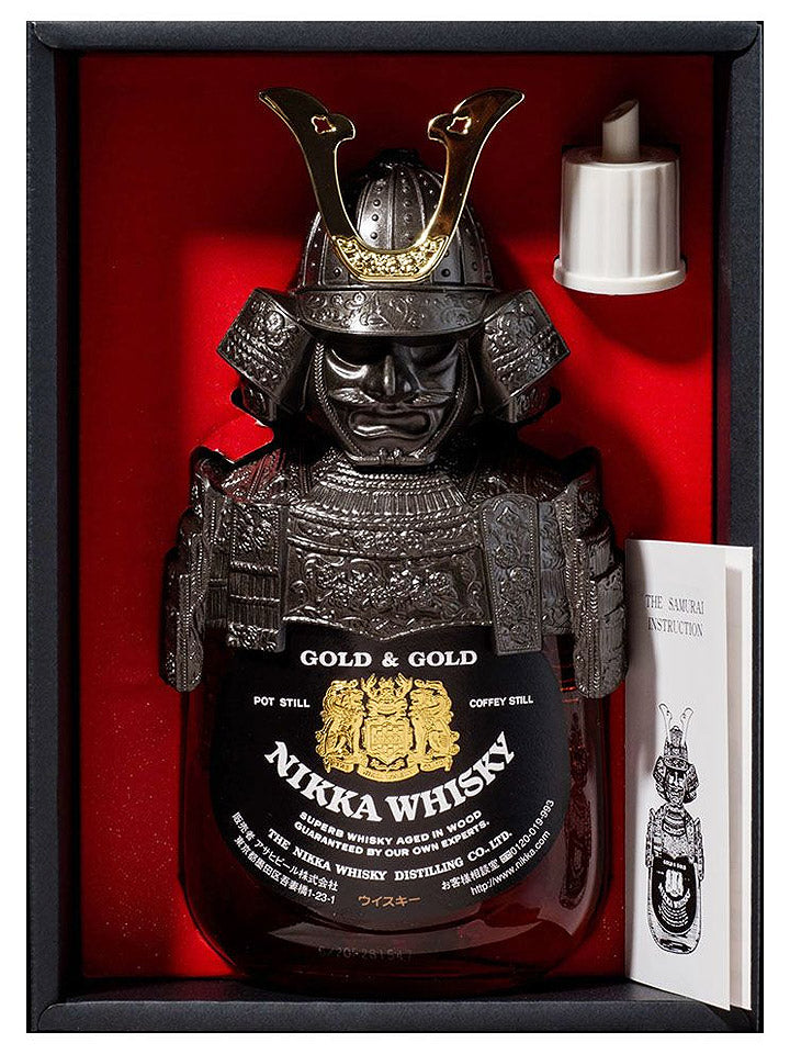 NIKKA WHISKY GOLD & GOLD 騎士鎧 750ml NIKKA WHISKY ゴールド