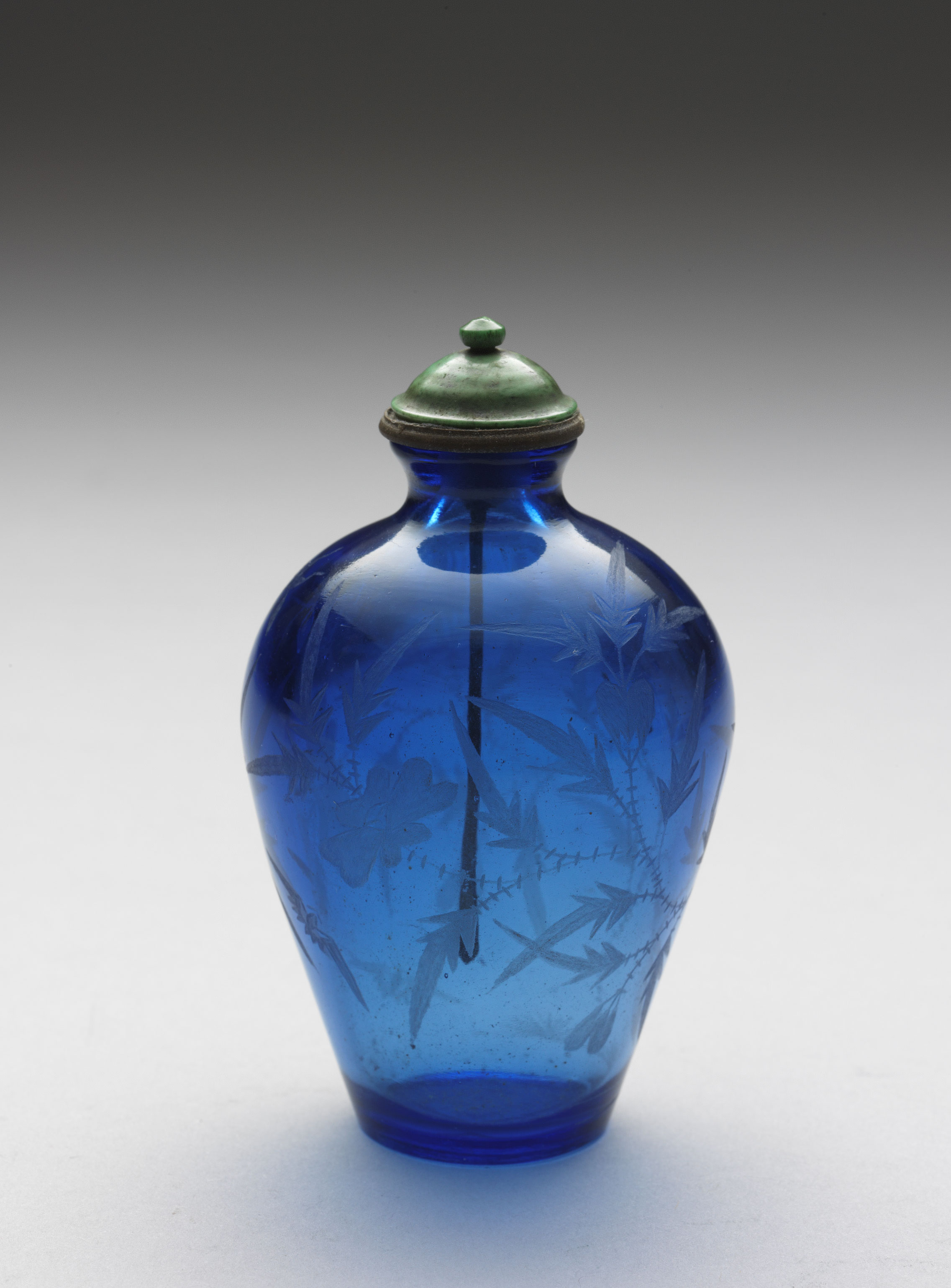 士拿乎—清朝宮廷鼻煙壺の流行 - 新