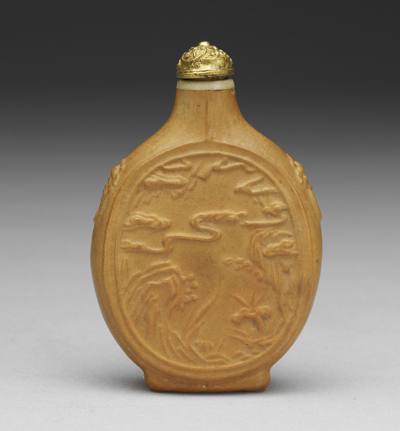 清国の鼻煙壺 鎏金宝瓶 金竜彫刻 時代物 アンティーク 清国の鼻煙壺 鎏