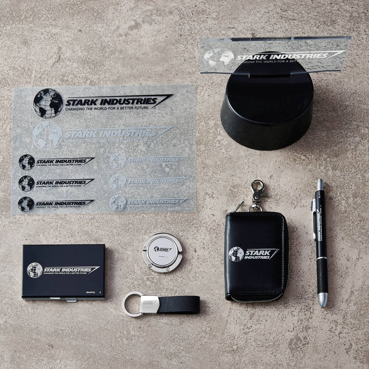 スタークインダストリー アイアンマン クリスマスファイル 新品未使用