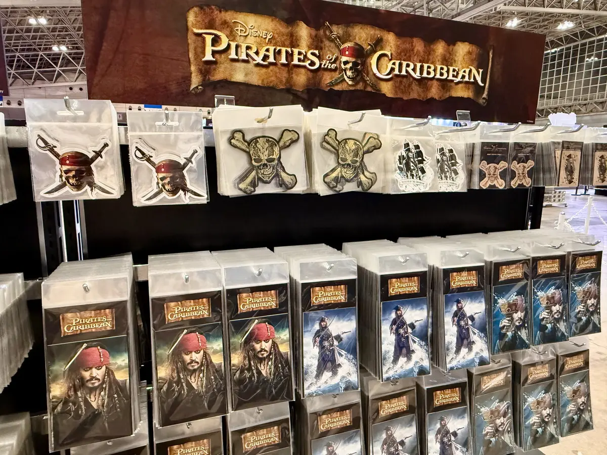 コミコン パイレーツオブカリビアン ジョニーデップ ランダム缶バッジ