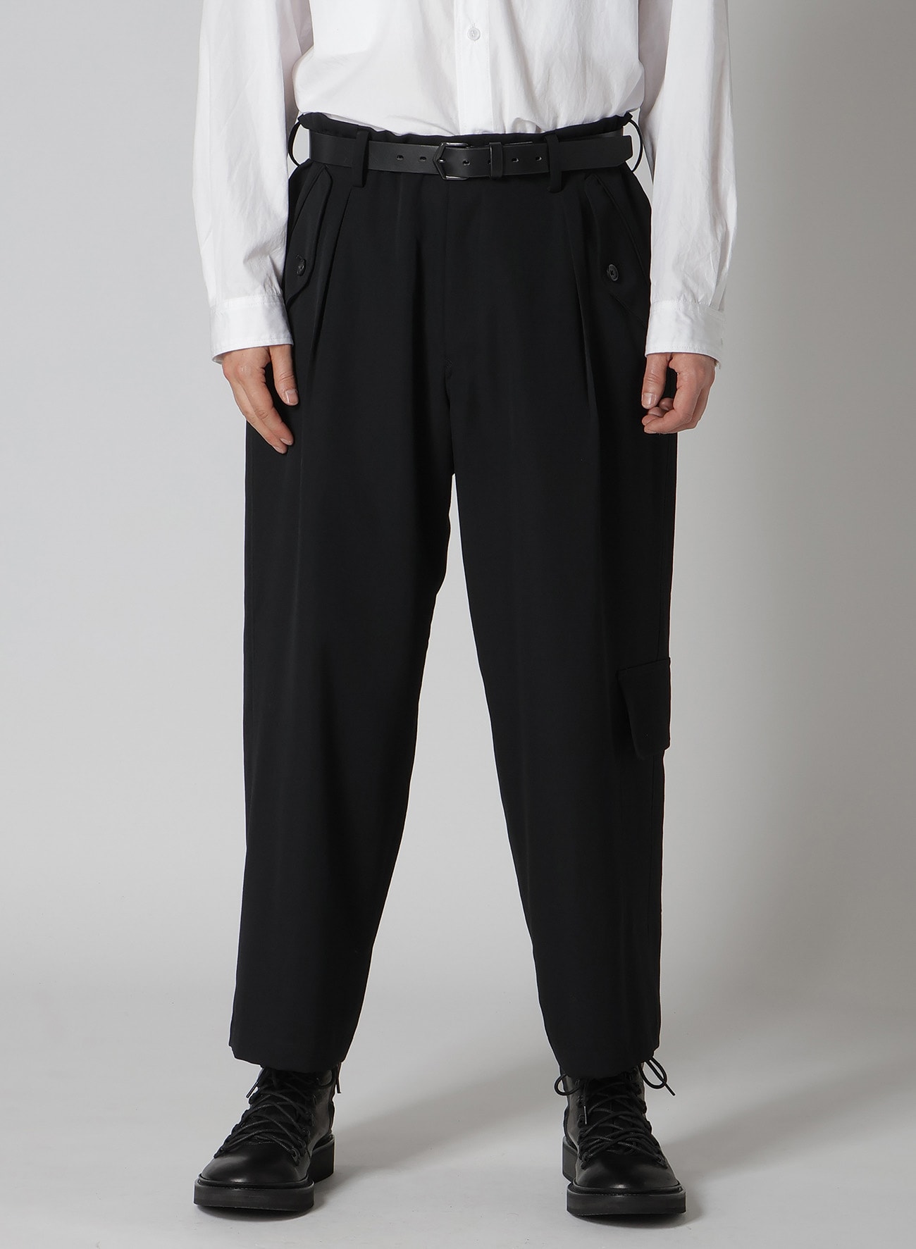 WOOL GABARDINE FRONT TUCK PANTS(S BLACK): Vintage 1.2｜THE SHOP