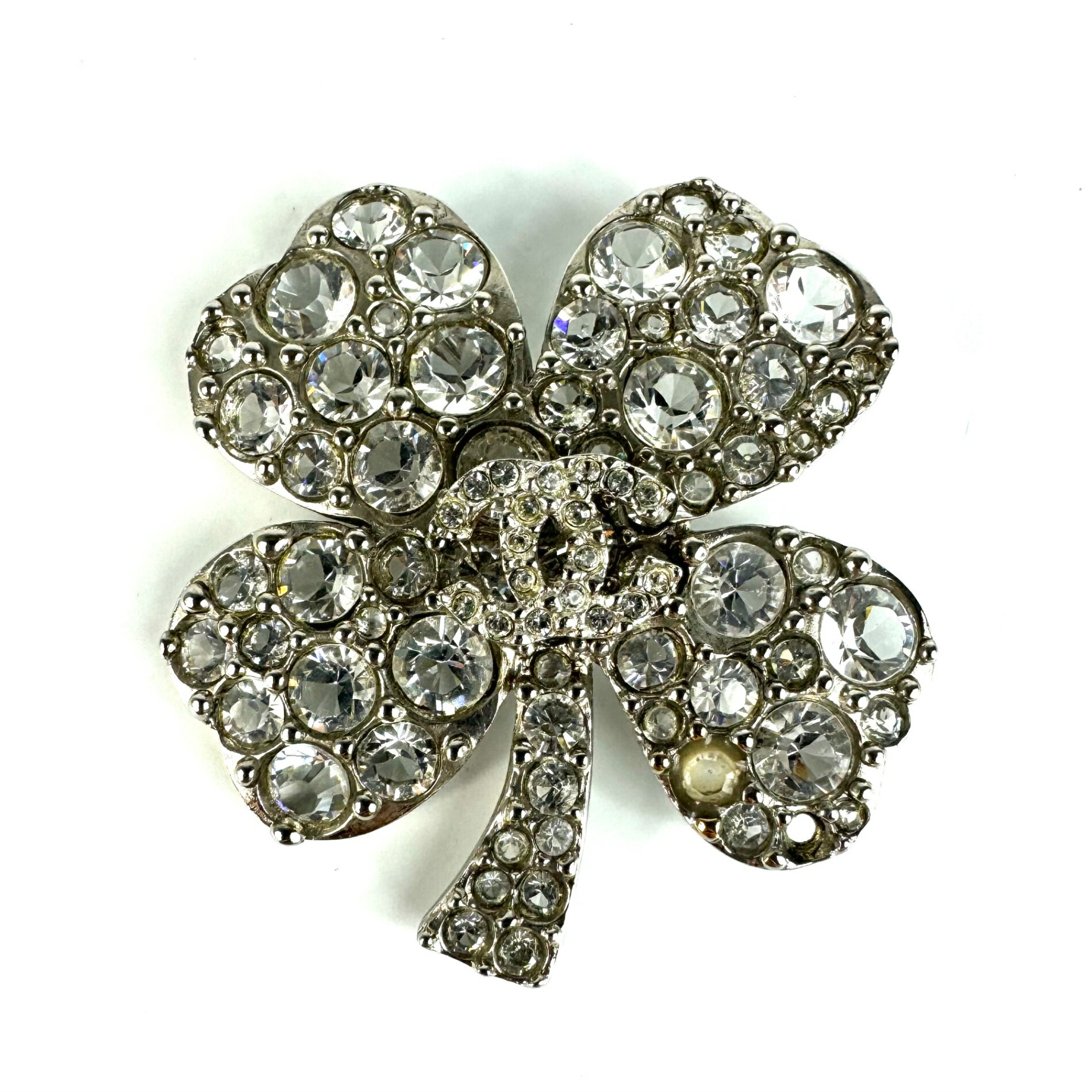 新品シャネルCHANELブローチクローバーラインストーン