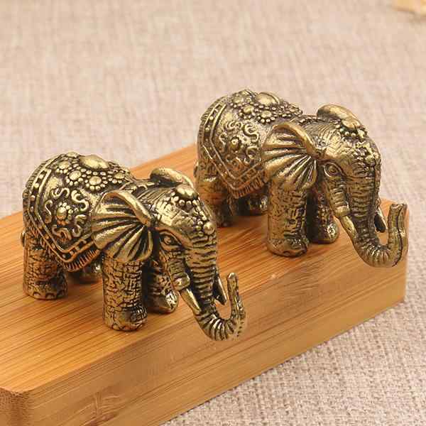 金属工芸 象 置物 重さ約1713g V 9092 金属工芸 象 置物 重さ約1713g V