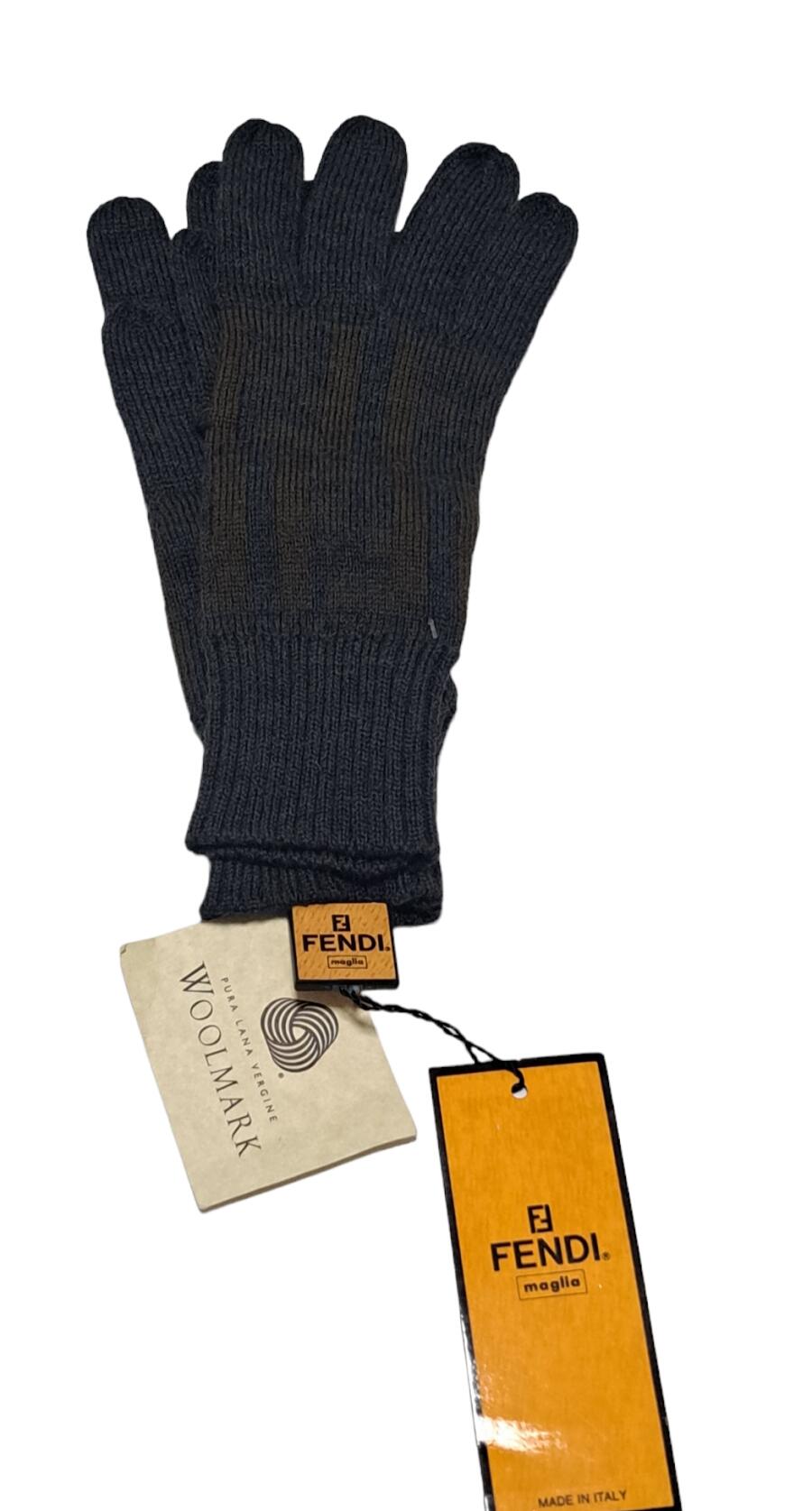 楽天市場】フェンディ ズッカ（手袋・アームカバー｜バッグ・小物