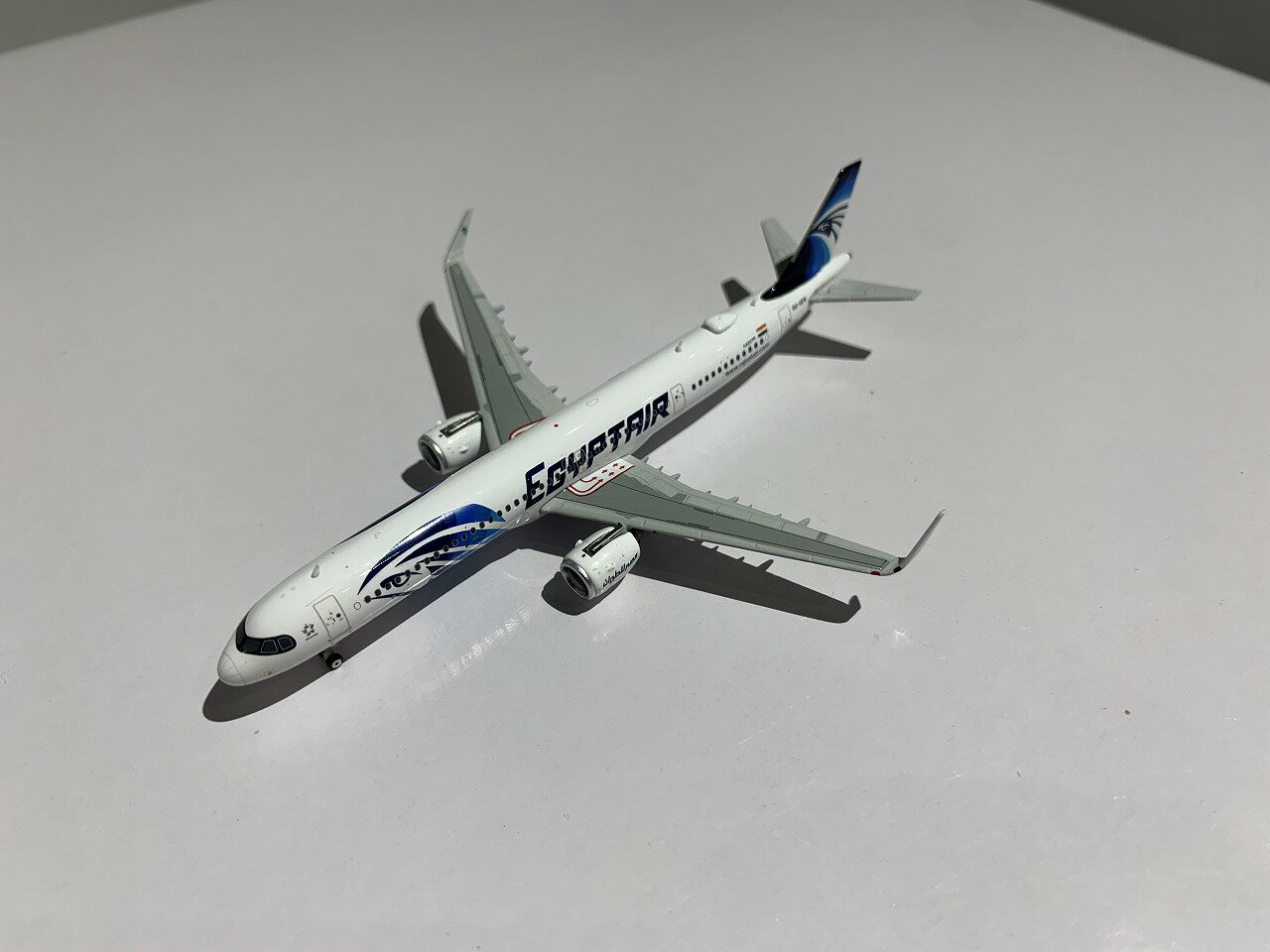 ヘルパ A220-300 エジプト航空 エクスプレス SU-GEX 1/200 herpa wings