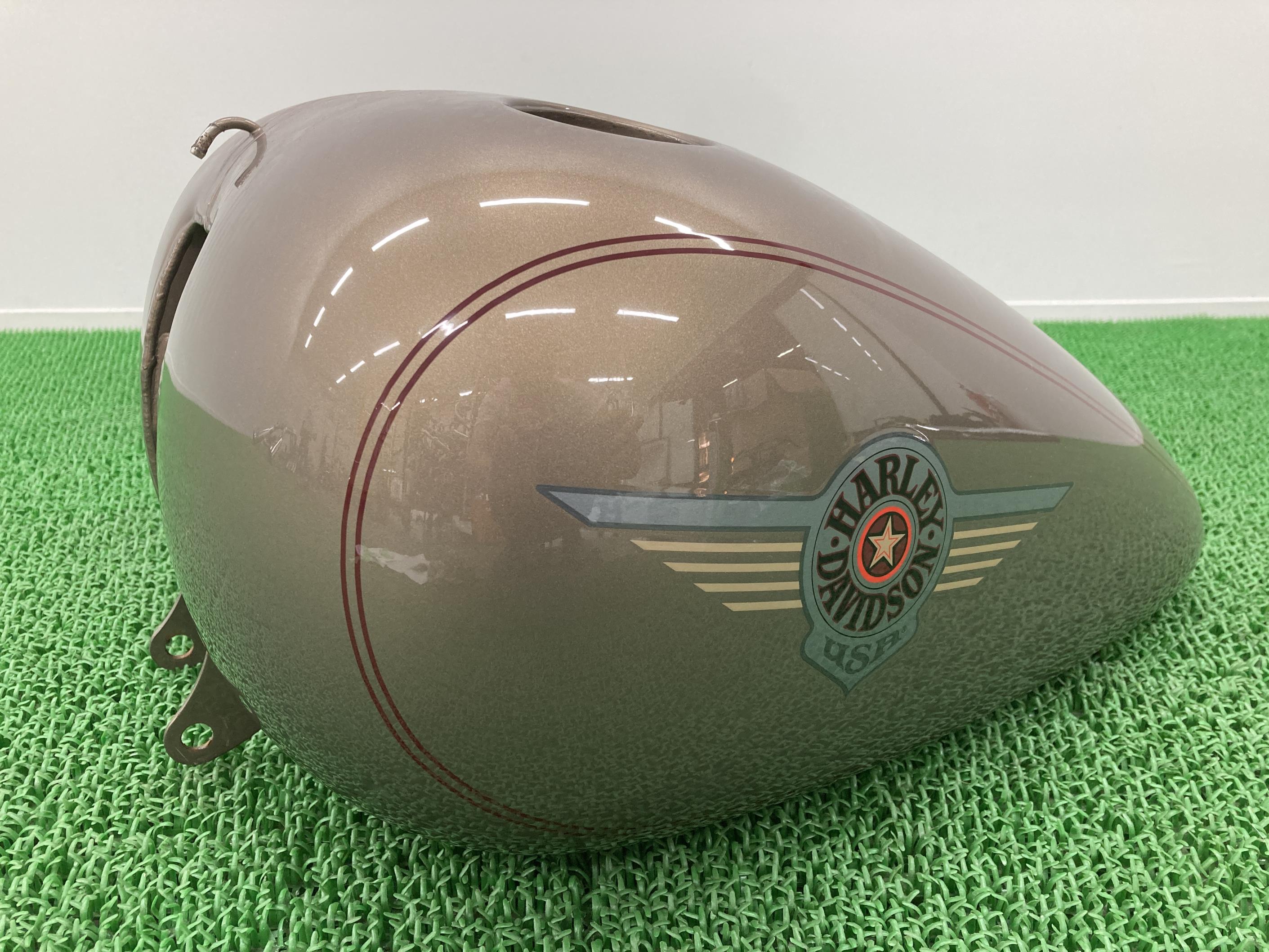 楽天市場】ハーレーダビッドソン ソフテイル（タンク｜外装パーツ