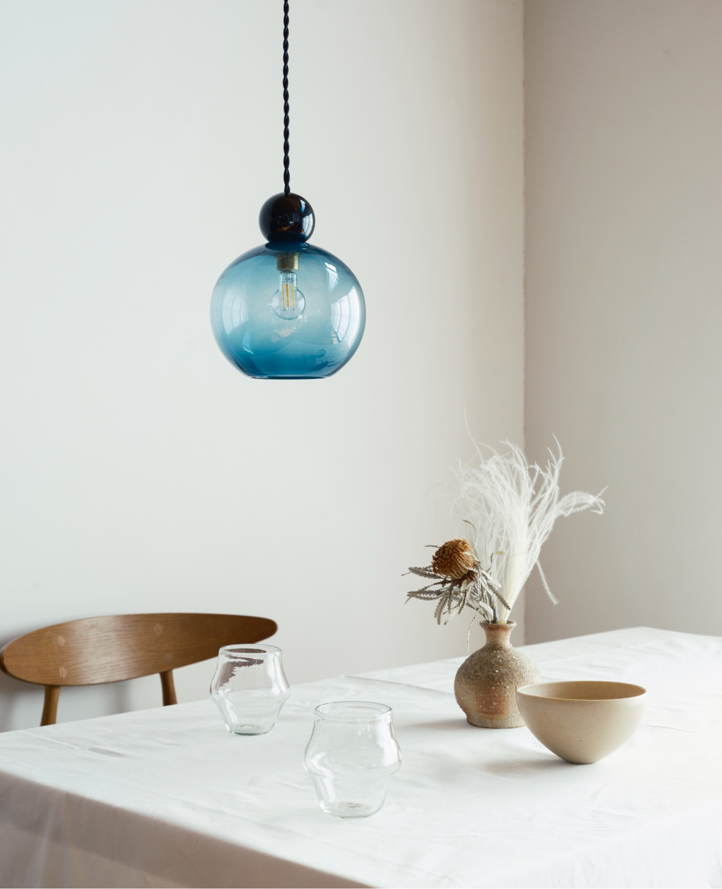 吹きガラスのペンダントライト 18cm Blue （コード1m）｜yoiyoin