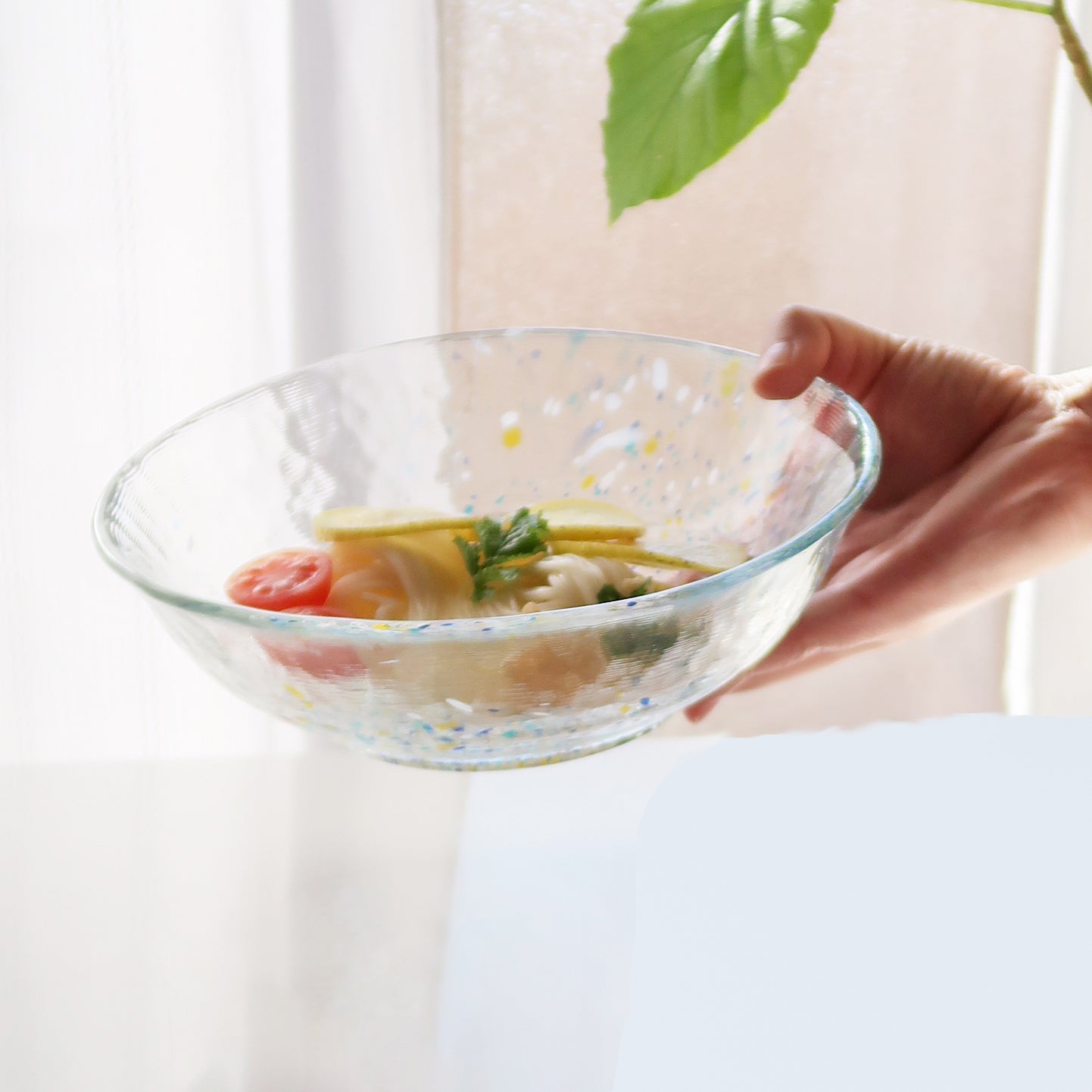 江戸ビードロ 長崎ガラスシリーズ 隅入菓子鉢 （ 江戸ガラス プレス