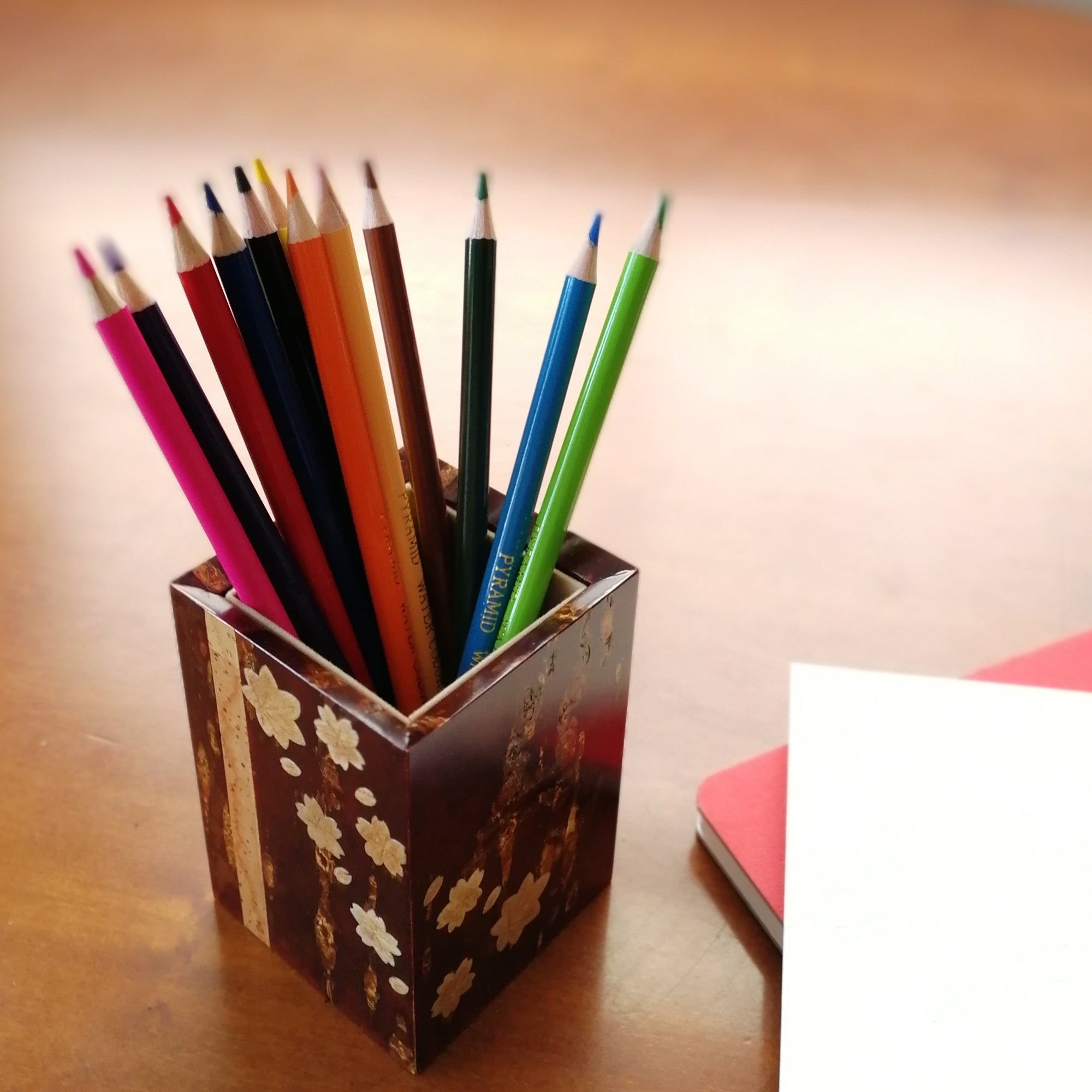 ペンスタンド 春秋 – Tomioka-Shoten