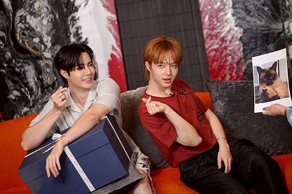 Jim Thompson x Zee Nunew 特別ボックスセット