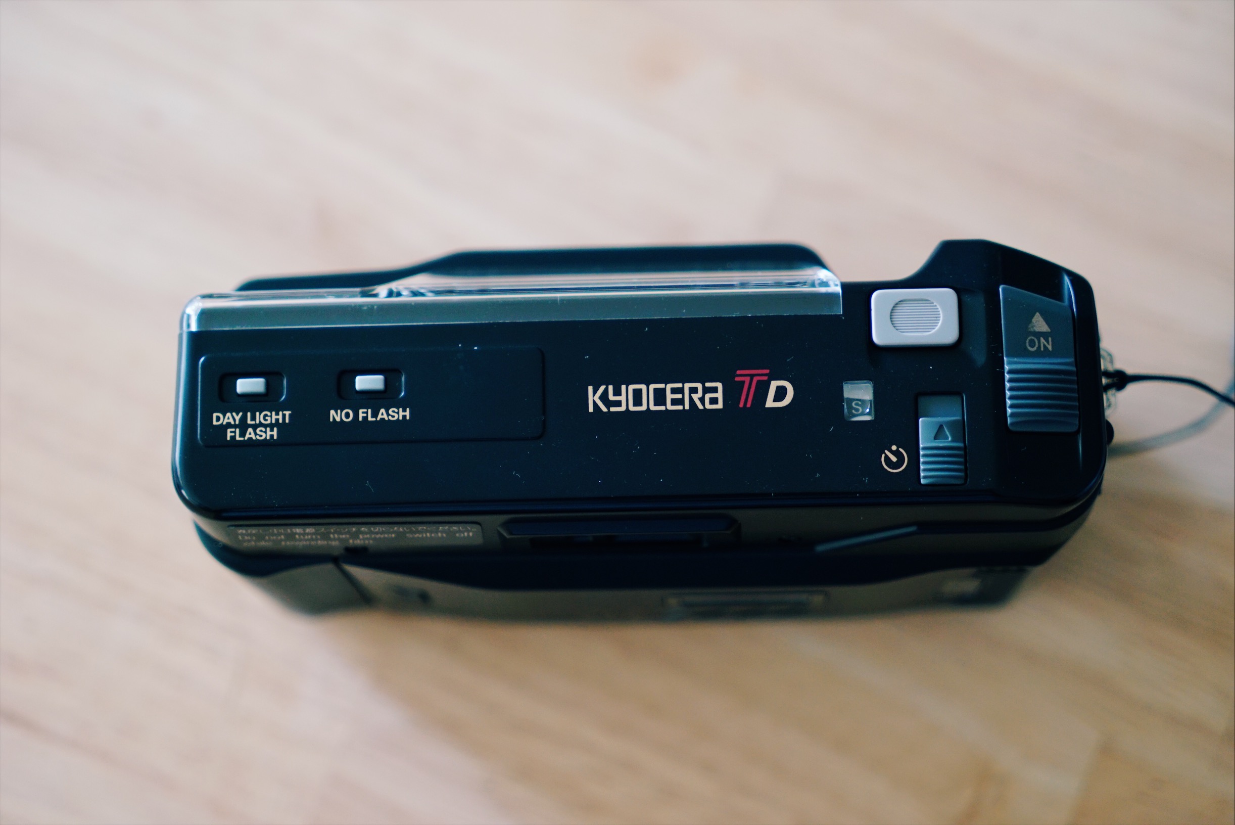 たった¥1,500でZEISS (ツァイス) T*が手に入る？ “鷹の目”を持つ