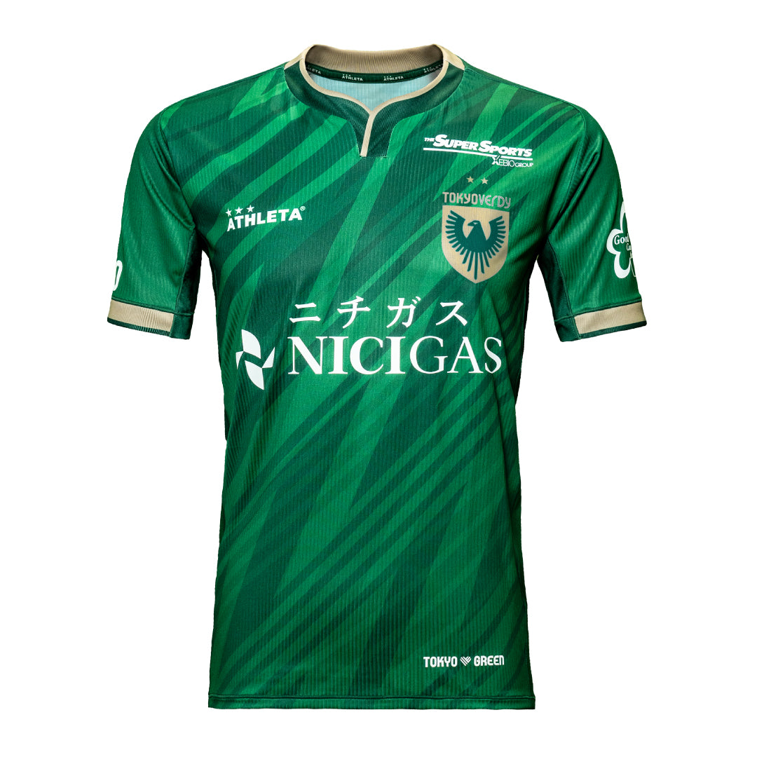 東京ヴェルディ グッズ セット（ATHLETAシャツ×2、トミカ、お守り×2