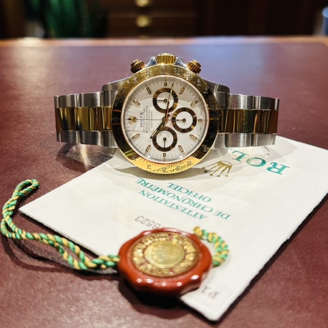 金ヤケが◎ デイトナ Ref.16523 – ロレックス専門店 クォーク京都店
